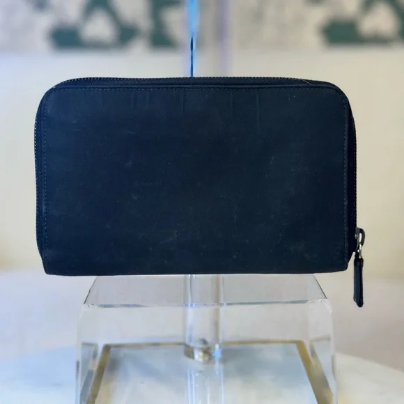 Prada Authentic Black Zip Wallet - Picture 3 of 7